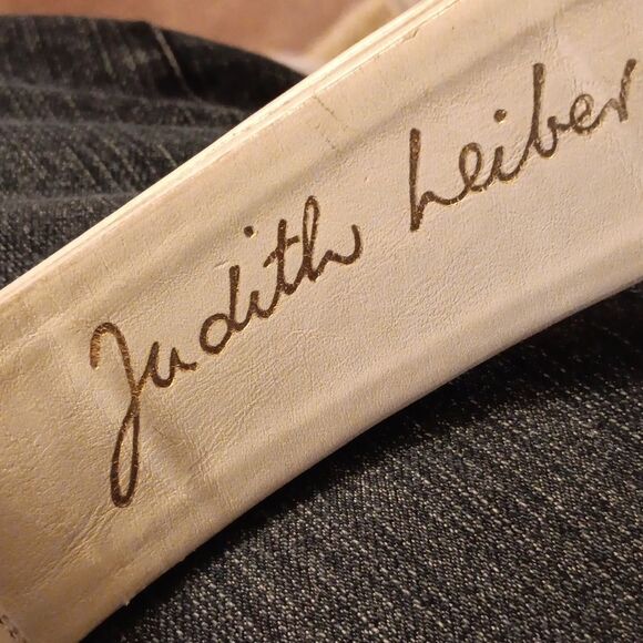 Vintage Judith Leiber Gold Embellished Women\'s Adjustable White Leather Belt. main image 4